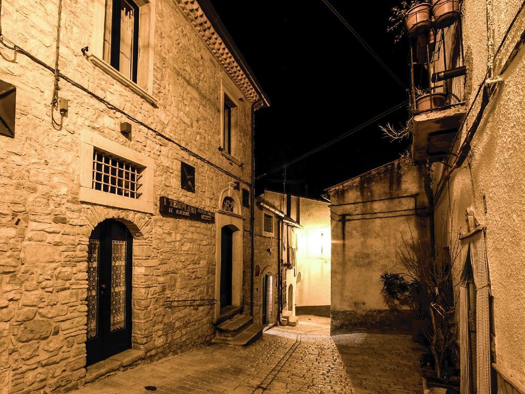 ホテル I Templari Di Alberona エクステリア 写真